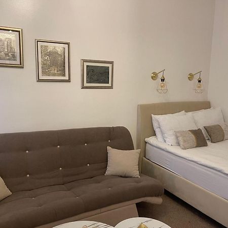 Lily Apartmani Сараево Екстериор снимка