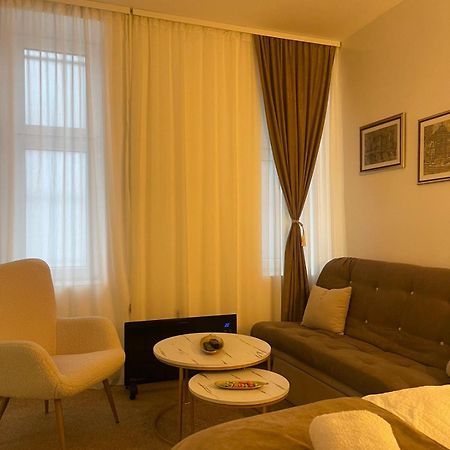 Lily Apartmani Сараево Екстериор снимка