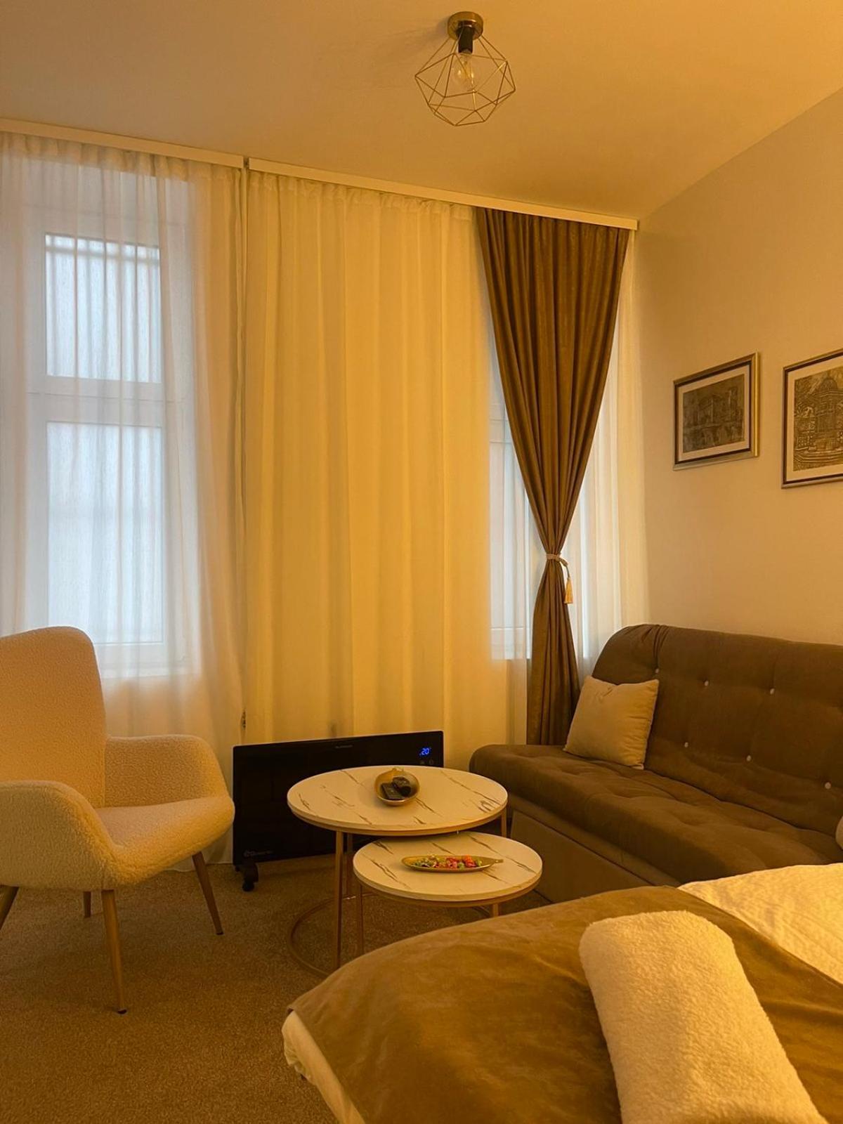 Lily Apartmani Сараево Екстериор снимка